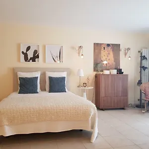  Apartment Sea View